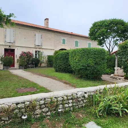 Ferme Composee De 5 * Ronsenac (Charente)