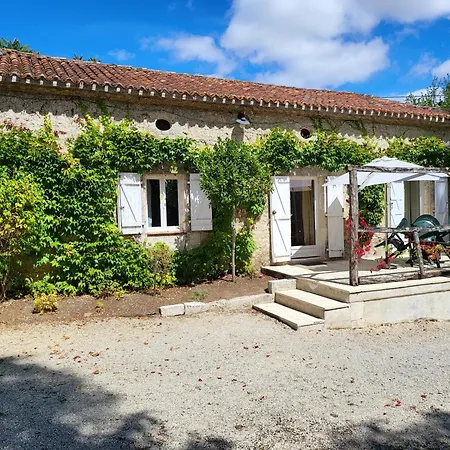 Ferme Composee De 5 *