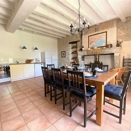 Tatil Evi Ferme Composee De 5 Ronsenac (Charente)